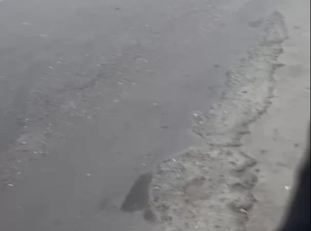 Ճանապարհներին բեռնատարներից թափվող ցեմենտ-բետոն