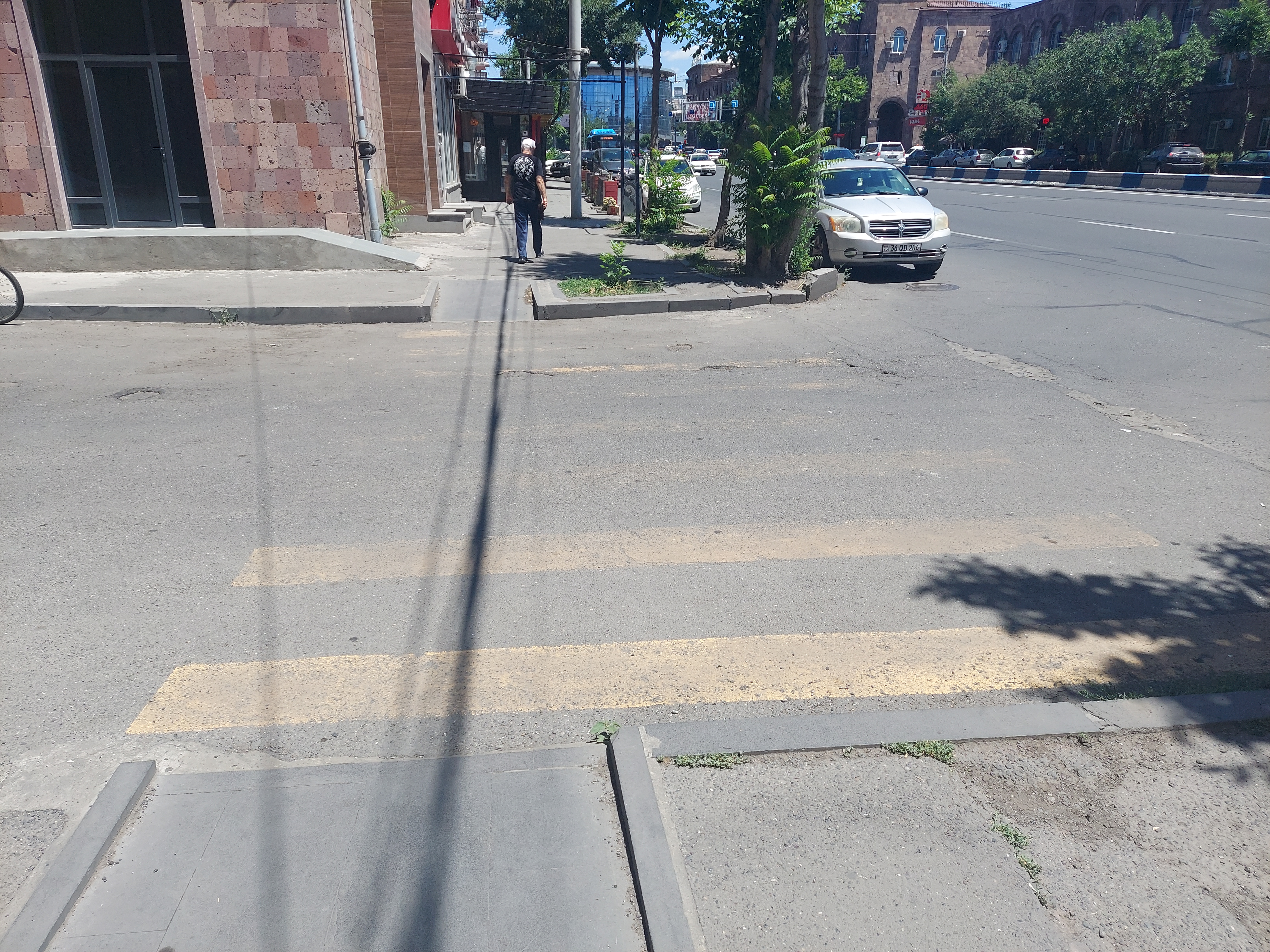 Read more about the article Կիսաջնջված հետիոտնային անցում